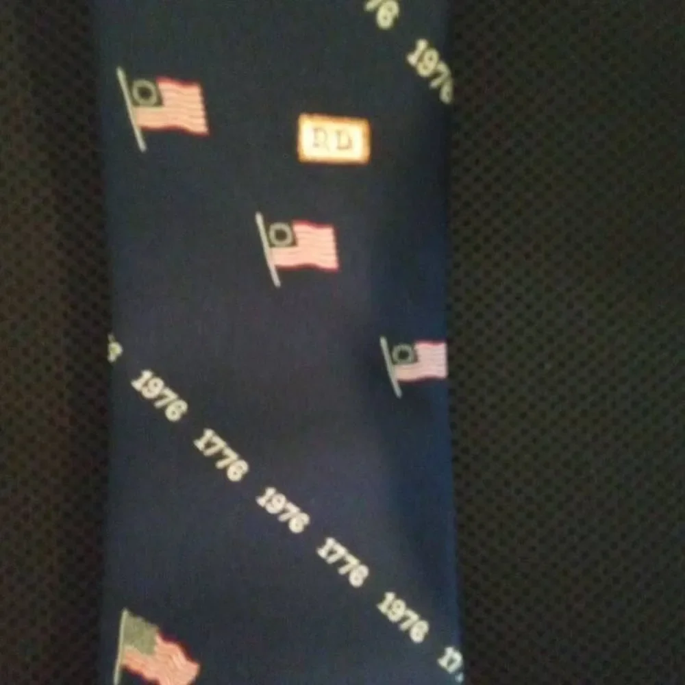Rare Vintage Bicentennial Nudie Girl Handpainted Tie